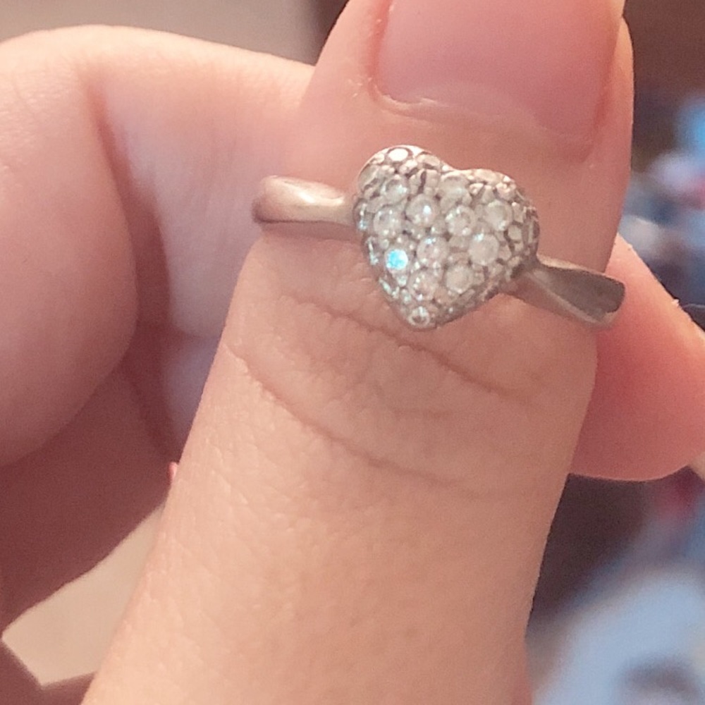 14K Gold Diamond Heart Ring